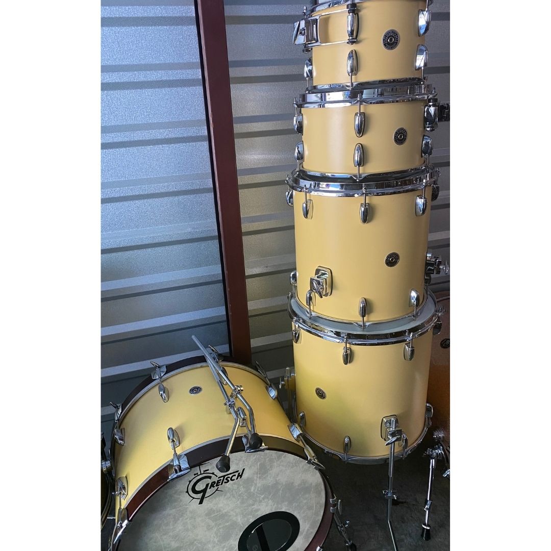 36 Gretsch Brooklyn cream